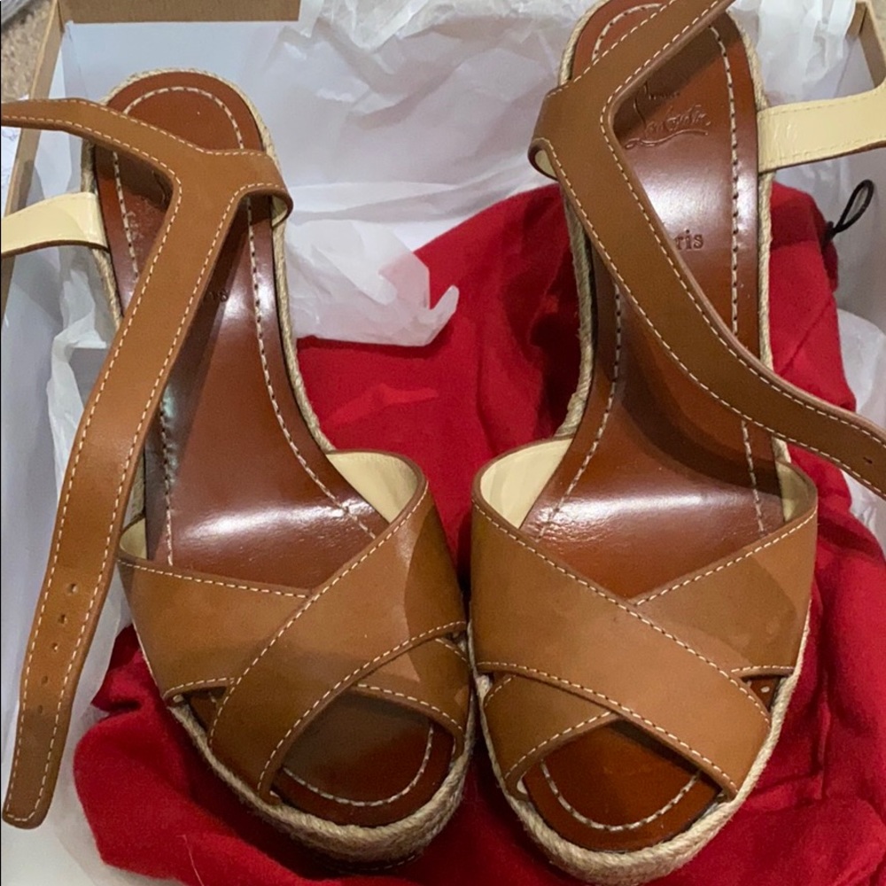 Authentic Christian Louboutin Almeria